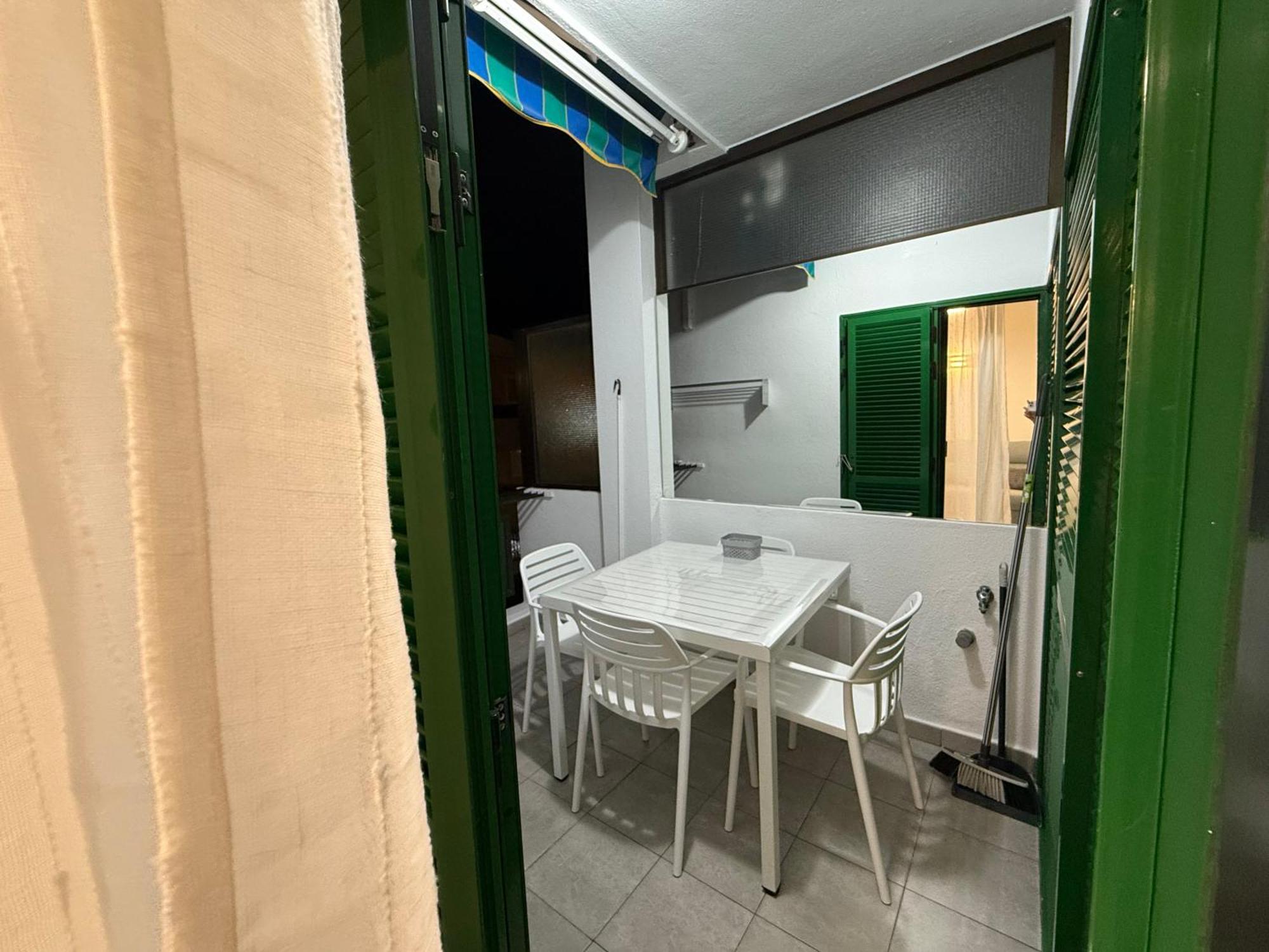 Apartamento Playa Las Vistas Arona  Exterior foto